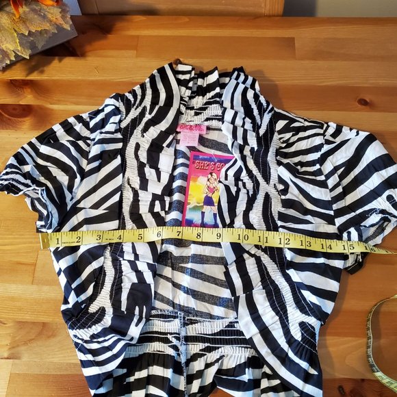 She's Cool - Women's Ruffle Short Sleeve Open Front Bolero Shrugs Zebra print - Picture 6 of 8